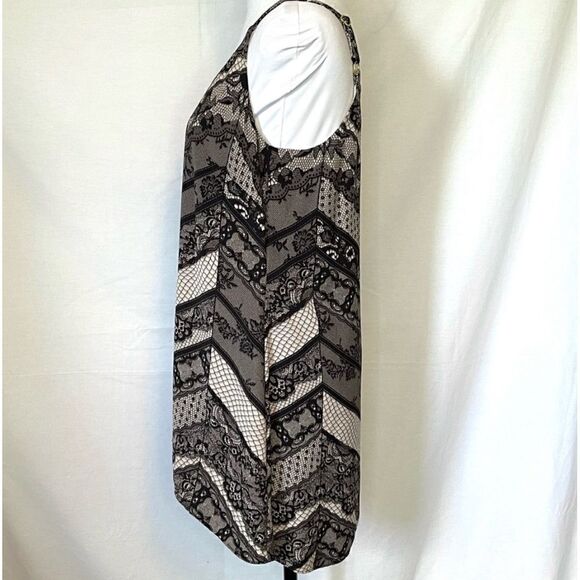 Cabi black and beige lace Monaco Cami Tunic size small- excellent condition - Picture 11 of 16